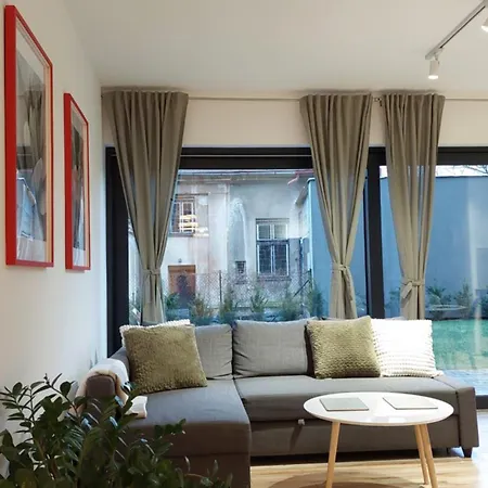 Apartament Zakatek 2 Z Ogrodkiem I Miejscem W Garazu Podziemnym Bielsko-Biała Exterior photo